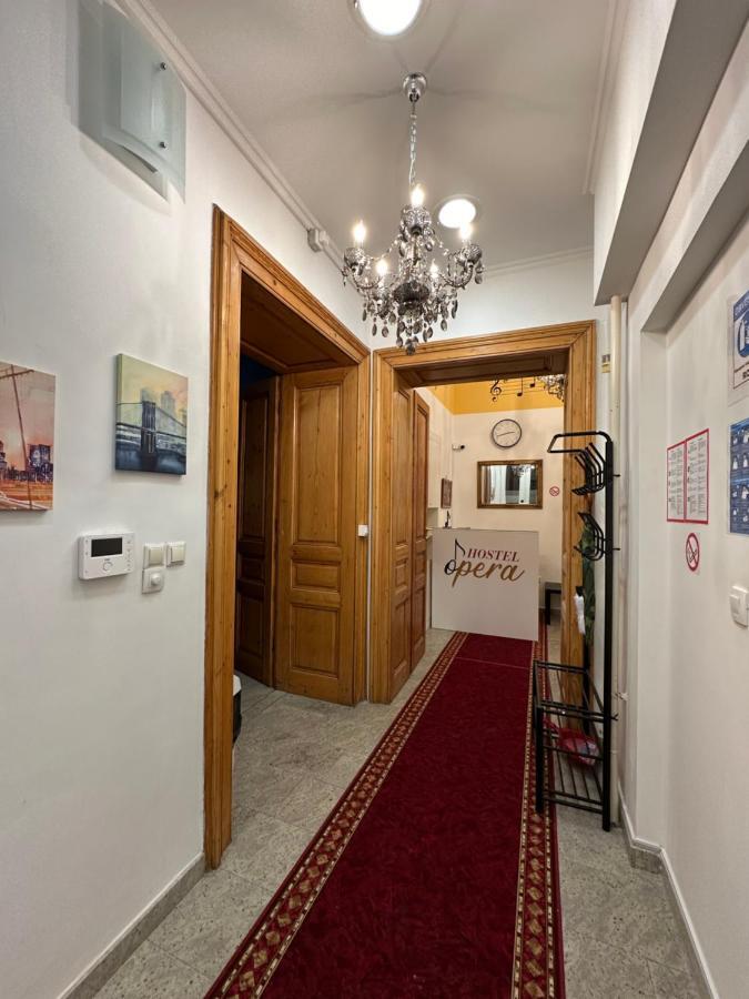 Hostel Opera Любляна Экстерьер фото